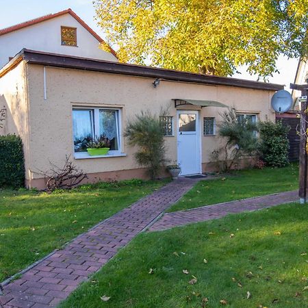 Ferien Am Bierbach Apartment ไกรฟ์สวัลด์ ภายนอก รูปภาพ